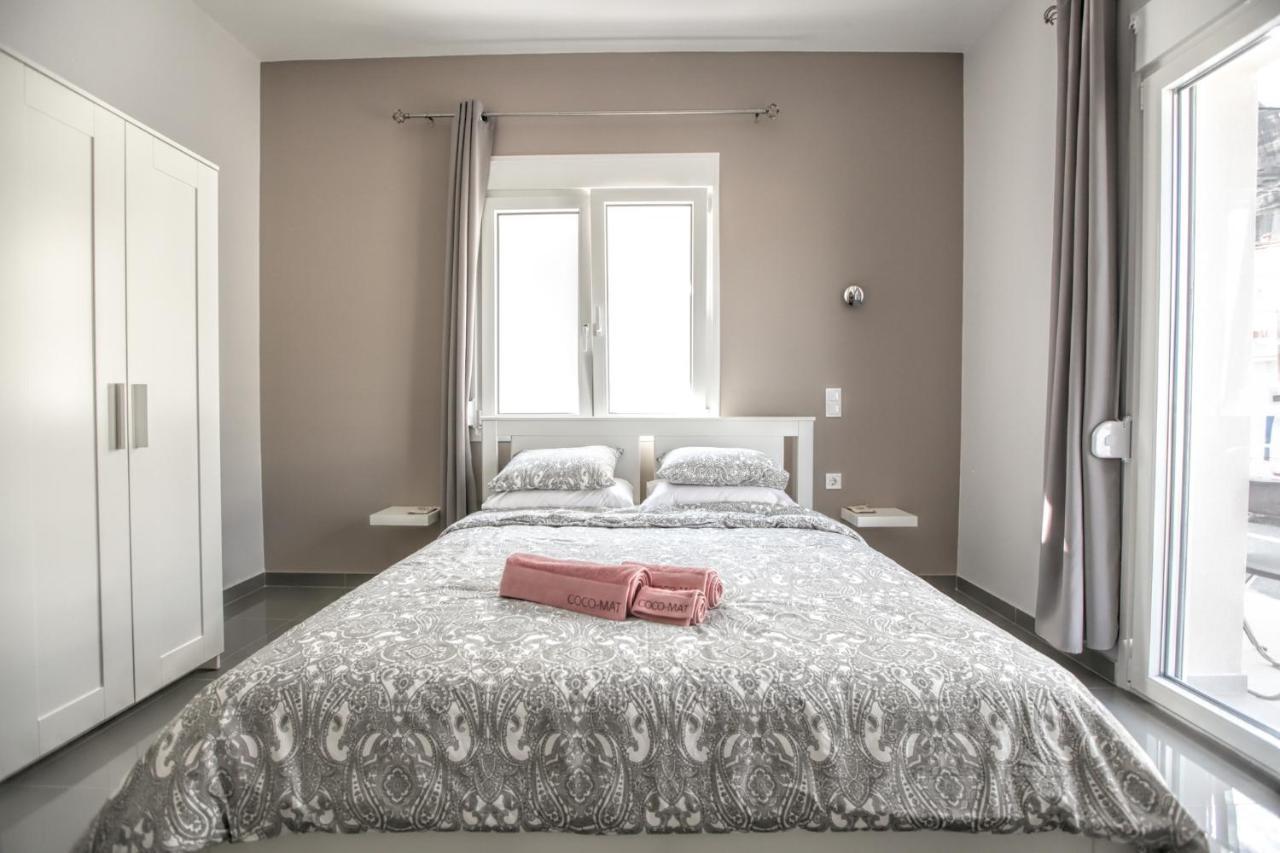 Terra Di Meteora Suites #1 كالامباكا المظهر الخارجي الصورة