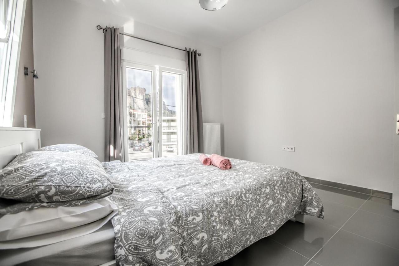 Terra Di Meteora Suites #1 كالامباكا المظهر الخارجي الصورة